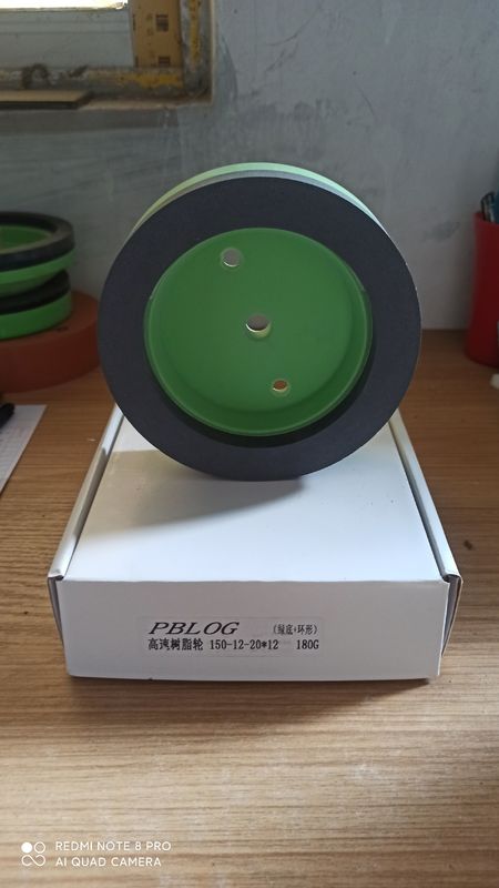Dureza da roda do copo de resina fina 120#-240# Grito para moagem de vidro abaixo de 2800RPM